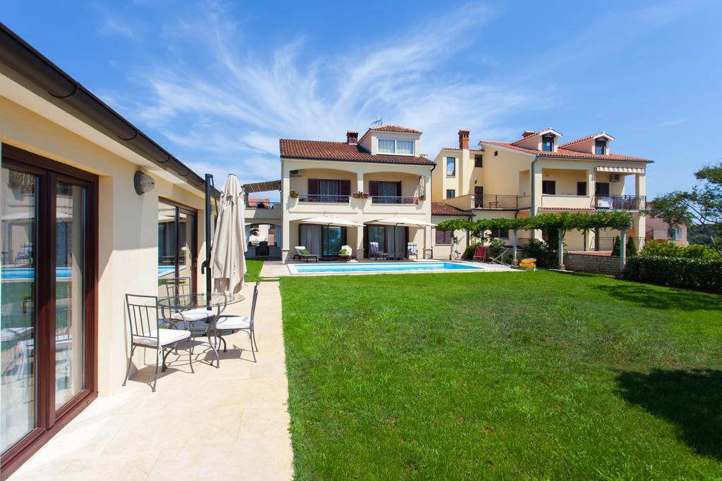Premium Central Apartments فيرسار المظهر الخارجي الصورة