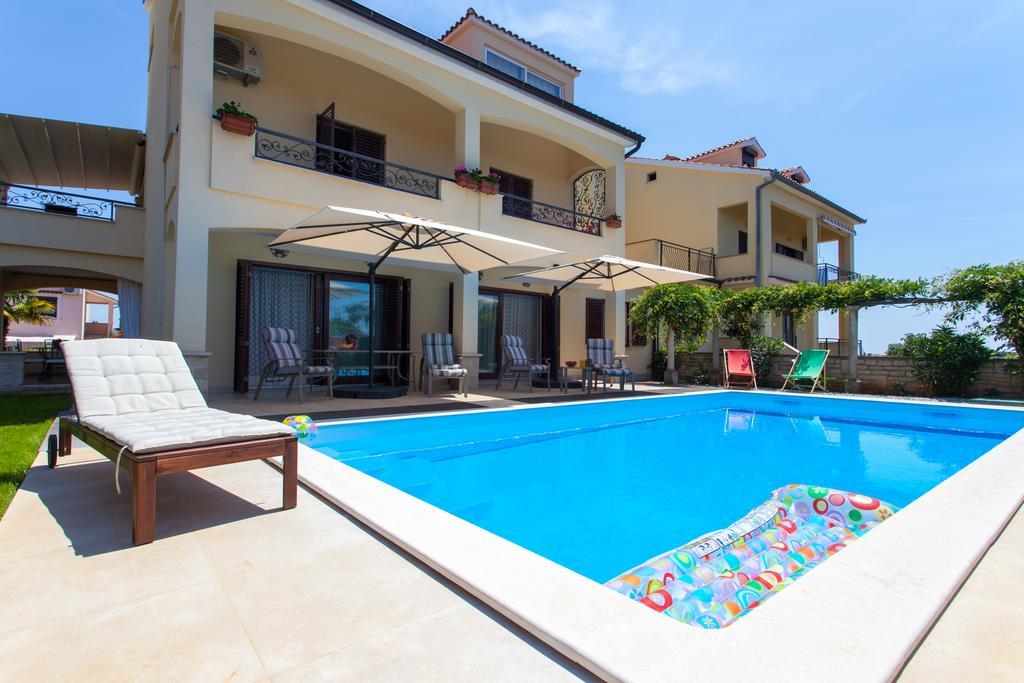 Premium Central Apartments فيرسار المظهر الخارجي الصورة